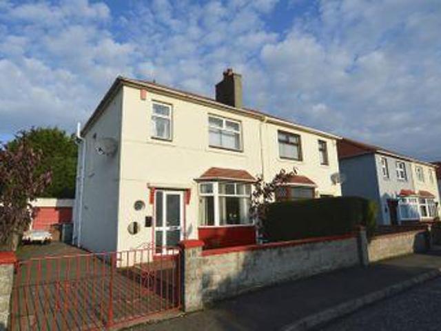 3 Bedrooms Villa for sale in Kirkhill Crescent, Prestwick KA9
