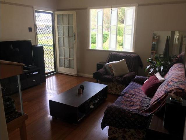 3 bedrooms with shed and carport
