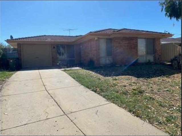 3 Bedrooms| 1 Bathroom Family Home HOME OPEN WED 7TH OCT 4. 30 4.45PM