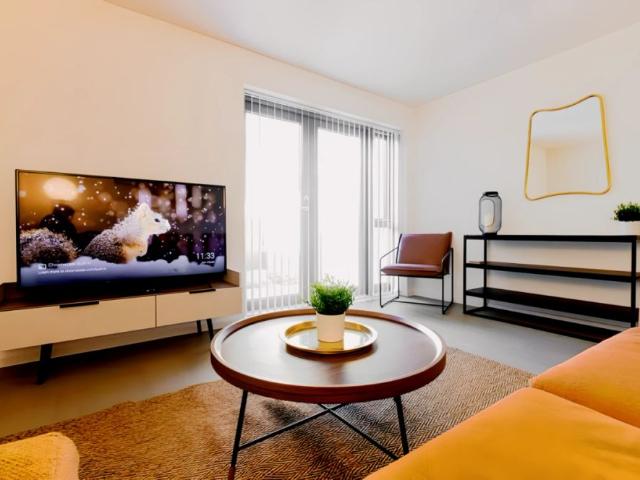 3 Bedrooms 2.5 Bathrooms
