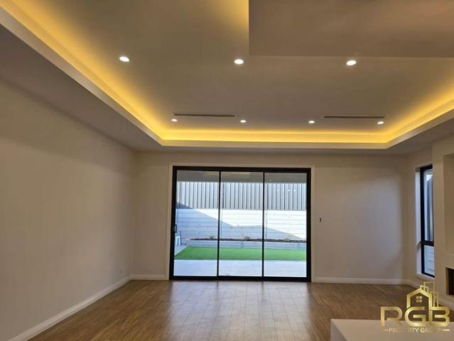 ! 3 Bedrooms 2 bathrooms spacious property available for rent in Hope Valley !