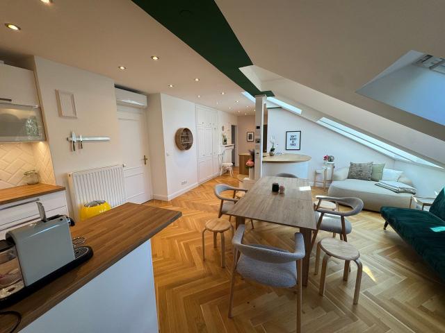 3 Bedrooms, 3 En suite Bathrooms, Sauna & Fitness Room, Schönbrunn within walking distance, Vienna Amsterdam Apartments for Rent