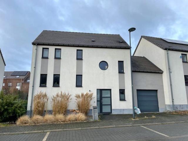 3 Bedromm House for Rent, Nivelles