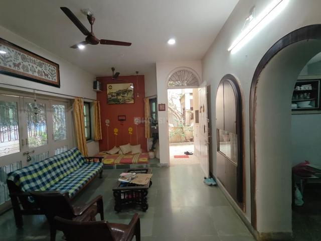 3 BHK Villa in Thaltej for resale Ahmedabad. The reference number is 20144611