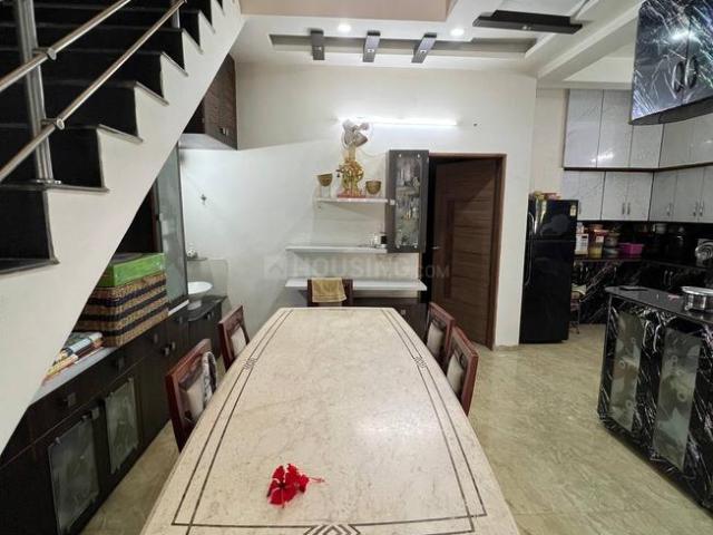 3 BHK Villa in Thaltej for resale Ahmedabad. The reference number is 20353842