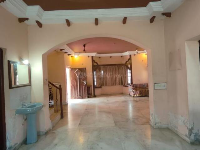 3 BHK Villa in Thaltej for resale Ahmedabad. The reference number is 20737639