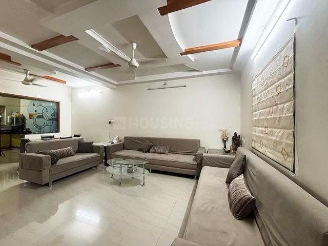 3 BHK Villa in Thaltej for resale Ahmedabad. The reference number is 20855052