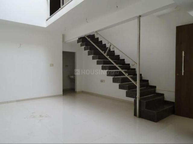 3 BHK Villa in Undri for resale Pune. The reference number is 20165883