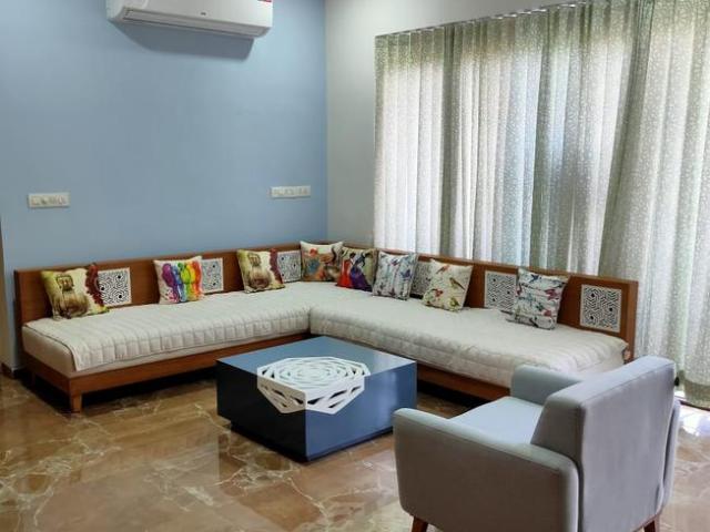 3 BHK Villa in Vaishno Devi Circle for resale Ahmedabad. The reference number is 14257060