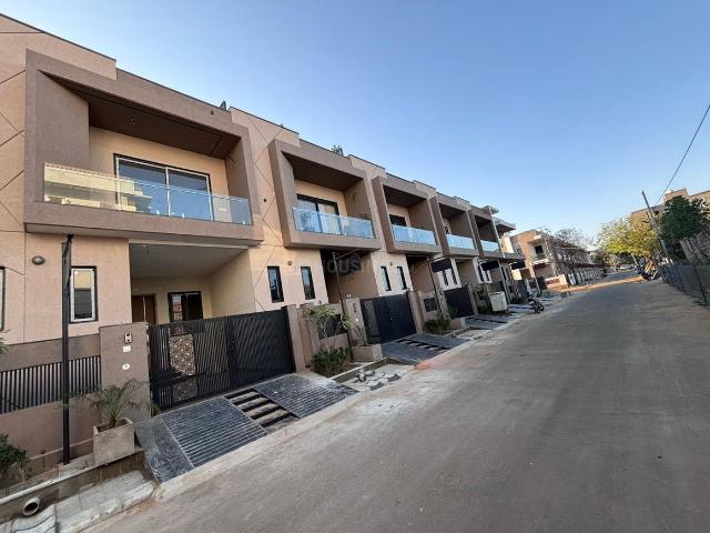 3 BHK Villa in Vaishali Nagar Extension for resale Jaipur. The reference number is 19231526