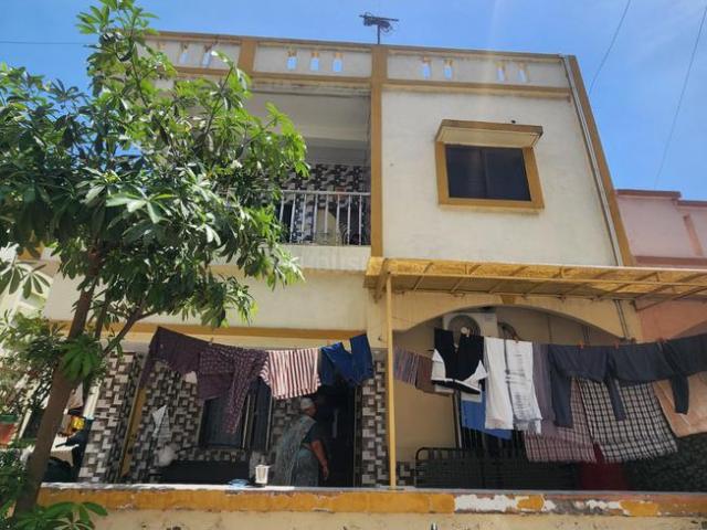 3 BHK Villa in Vastral for resale Ahmedabad. The reference number is 19909377