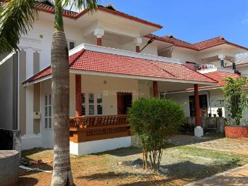 3 BHK Villa in Aluva for resale Kochi. The reference number is 19365882