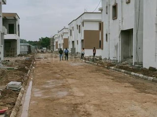 3 BHK Villa in Bachupally for resale Hyderabad. The reference number is 21043058