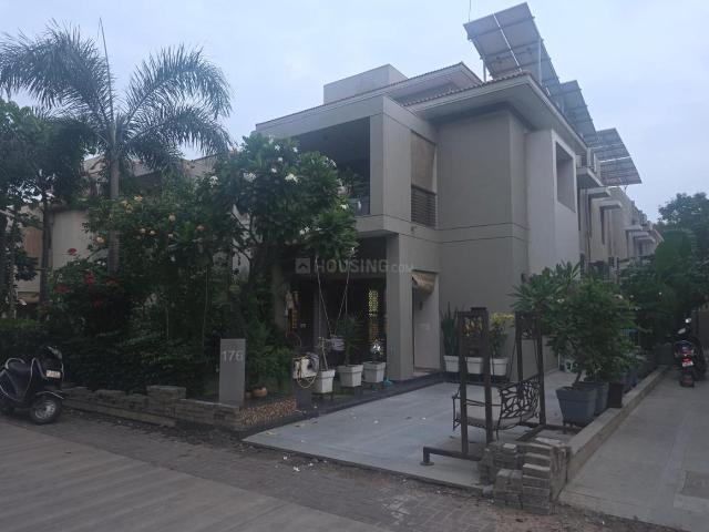 3 BHK Villa in Bhadaj for resale Ahmedabad. The reference number is 21015546