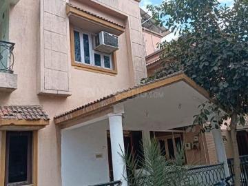 3 BHK Villa in Bopal for rent Ahmedabad. The reference number is 19888590
