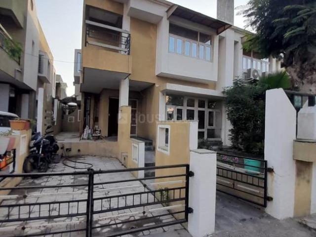 3 BHK Villa in Bopal for rent Ahmedabad. The reference number is 20145055