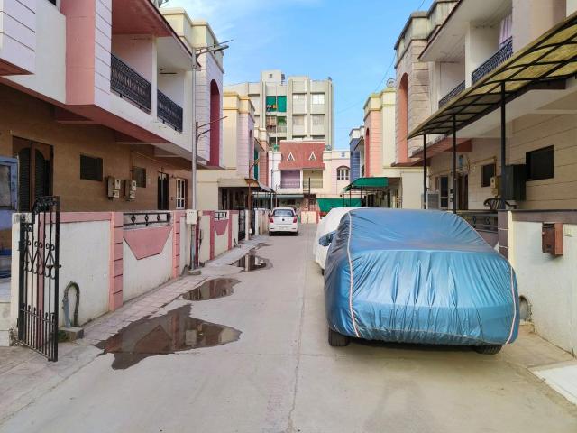 3 BHK Villa in Chandkheda for resale Ahmedabad. The reference number is 16262629