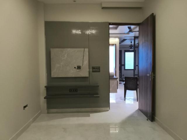 3 BHK Villa in Chipiyana Buzurg for resale Ghaziabad. The reference number is 19794149