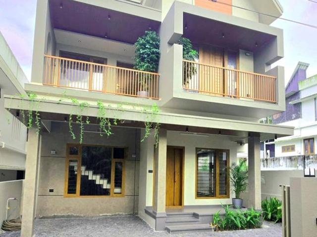 3 BHK Villa in Edathala for resale Aluva. The reference number is 18670293