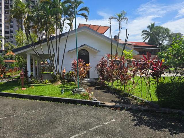 3 BHK Villa in Edappally for resale Kochi. The reference number is 20839489