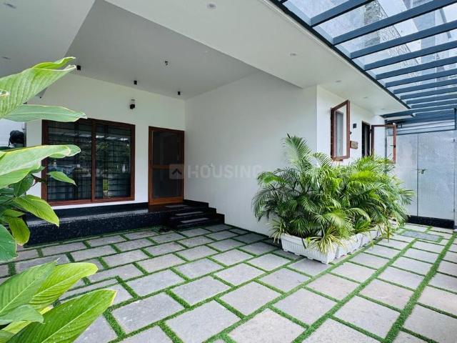 3 BHK Villa in Eroor for resale Kochi. The reference number is 21083959