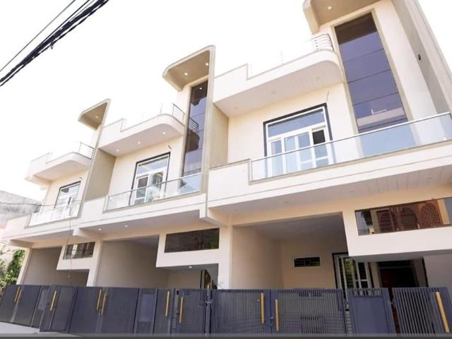 3 BHK Villa in Gokulpura for resale Jaipur. The reference number is 20297101