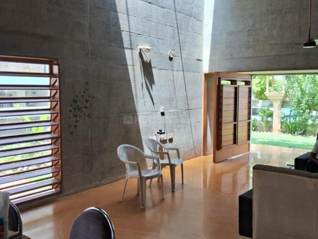 3 BHK Villa in Gurukul for resale Ahmedabad. The reference number is 20890404