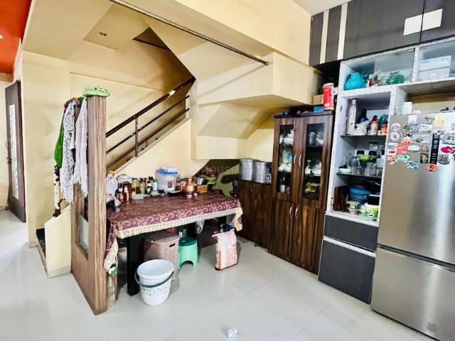 3 BHK Villa in Hadapsar for resale Pune. The reference number is 19398670