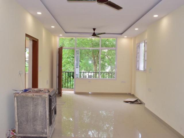 3 BHK Villa in Janakpuri for resale New Delhi. The reference number is 20308130