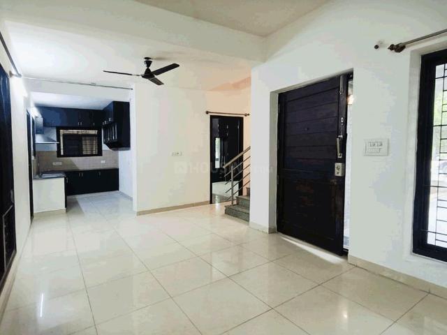 3 BHK Villa in Kadugodi for rent Bengaluru. The reference number is 20863996