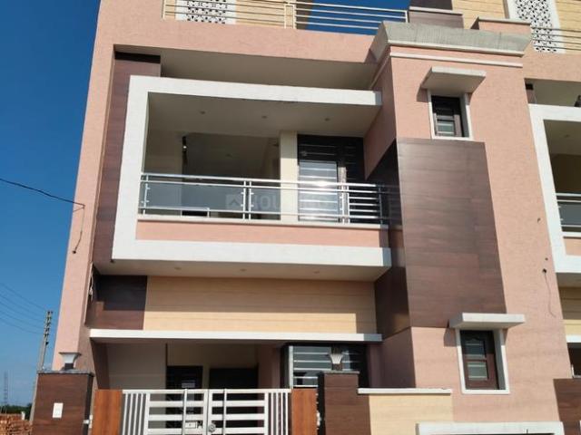 3 BHK Villa in Kharar for resale Mohali. The reference number is 19954021