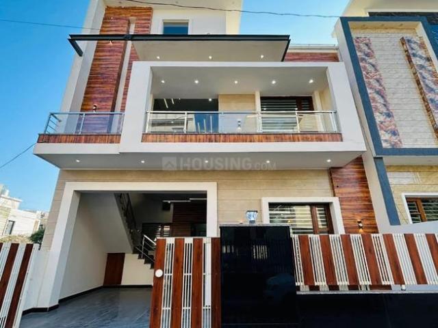 3 BHK Villa in Kharar for resale Mohali. The reference number is 19339449