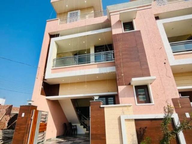 3 BHK Villa in Kharar for resale Mohali. The reference number is 20705853