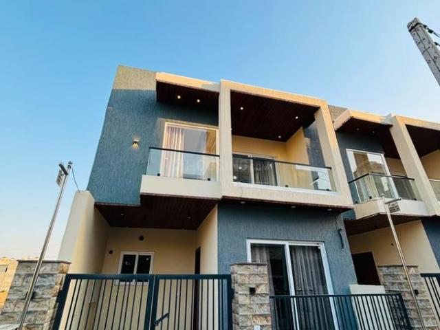 3 BHK Villa in Kharar for resale Mohali. The reference number is 20909514