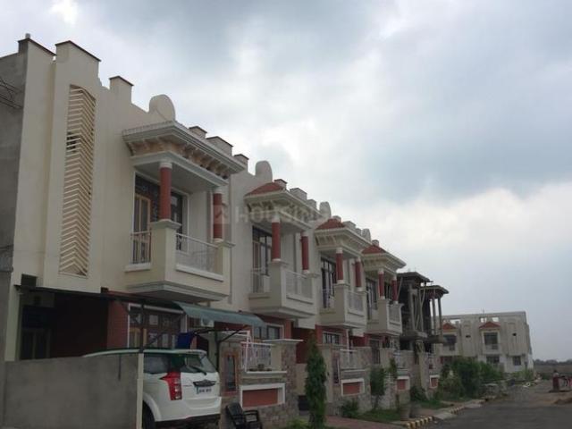 4 BHK Villa in Kherado for resale Alwar. The reference number is 12464998