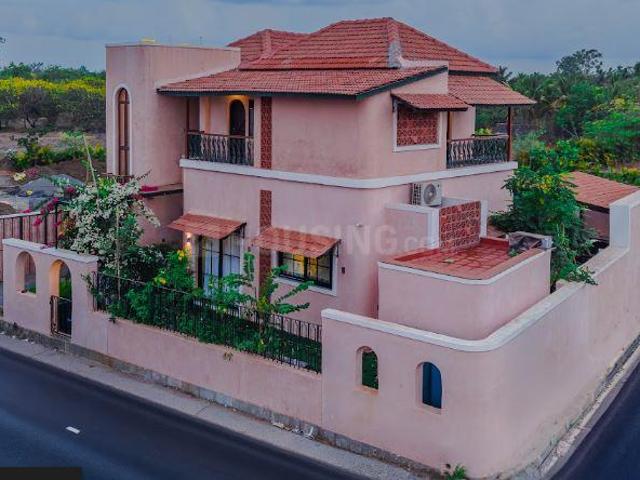 3 BHK Villa in Kihim for resale Alibag. The reference number is 21243397