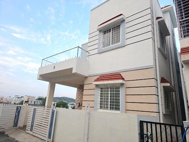 3 BHK Villa in Lohegaon for resale Pune. The reference number is 21076002