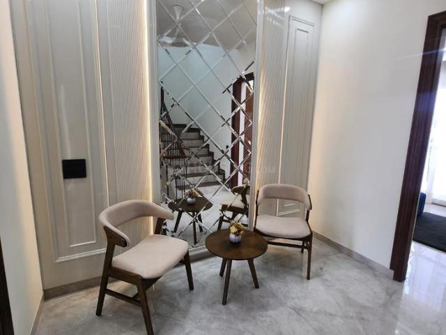 3 BHK Villa in Lohgarh for resale Zirakpur. The reference number is 20818307