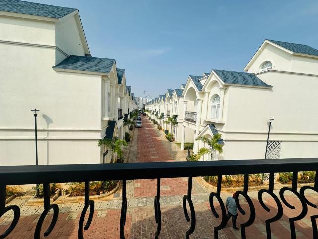 3 BHK Villa in Navalur for rent Chennai. The reference number is 20526301