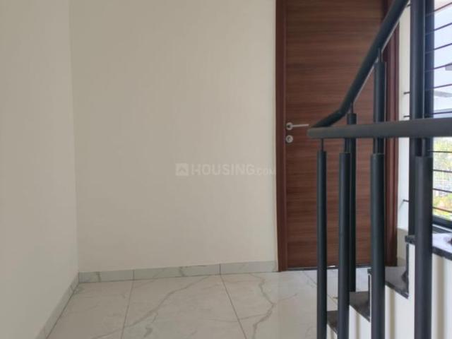 3 BHK Villa in Navalur for resale Chennai. The reference number is 19745043