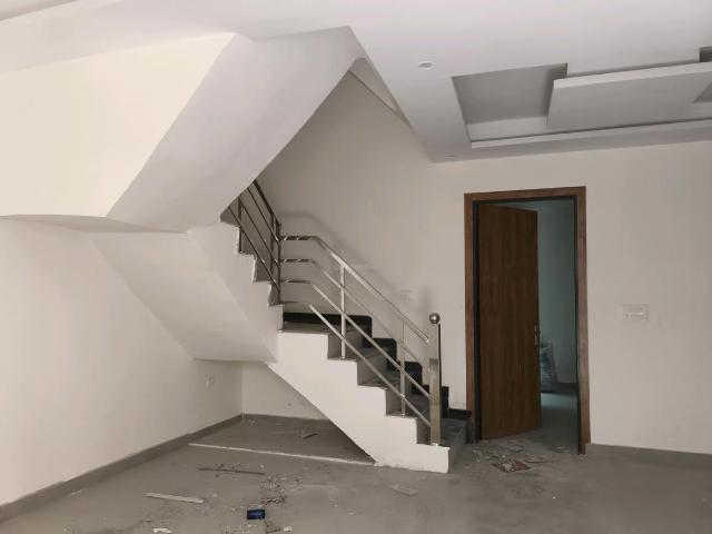 3 BHK Villa in Noida Extension for resale Greater Noida. The reference number is 20090751