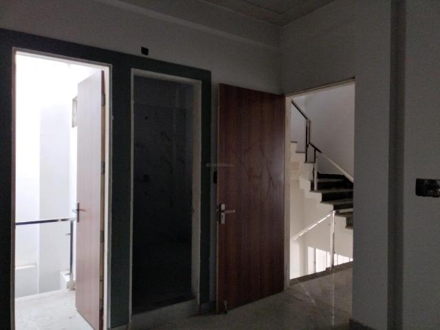 3 BHK Villa in Noida Extension for resale Greater Noida. The reference number is 20435236