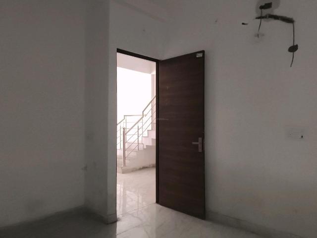 3 BHK Villa in Noida Extension for resale Greater Noida. The reference number is 20581007