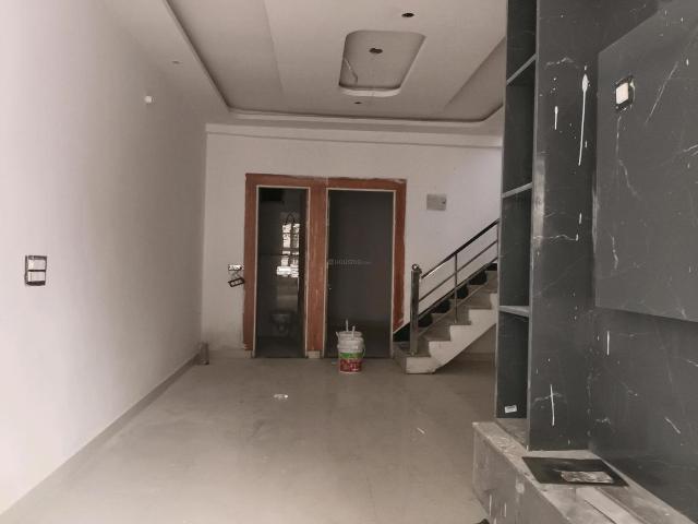 3 BHK Villa in Noida Extension for resale Greater Noida. The reference number is 21021129