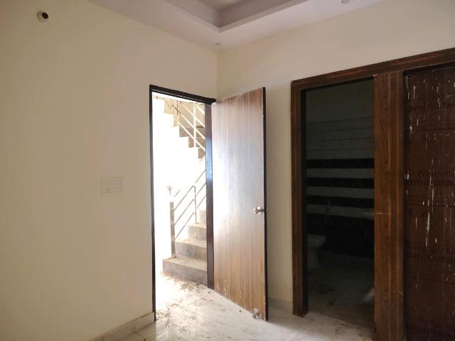 3 BHK Villa in Noida Extension for resale Greater Noida. The reference number is 21082518
