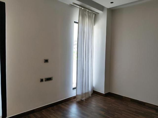 3 BHK Villa in Palam Vihar for resale Gurgaon. The reference number is 20059282
