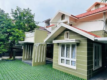 3 BHK Villa in Perinthalmanna for resale Malappuram. The reference number is 19253249
