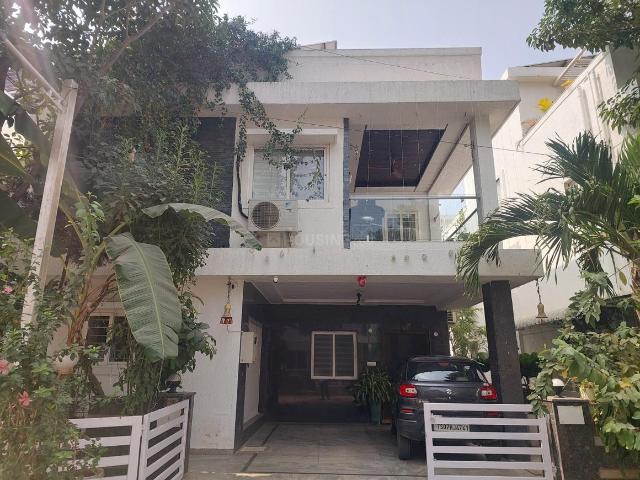 3 BHK Villa in R Krishnaiah Nagar for resale Hyderabad. The reference number is 21172211