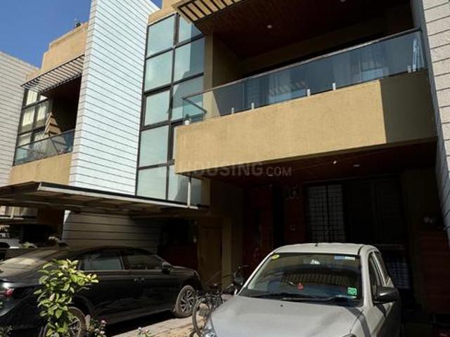 3 BHK Villa in Ravet for rent Pune. The reference number is 20801601