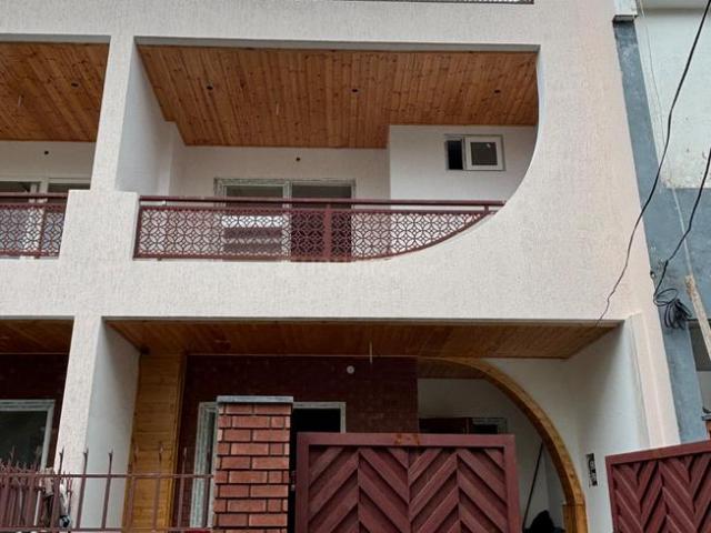 3 BHK Villa in Sahastradhara Road for resale Dehradun. The reference number is 20938529